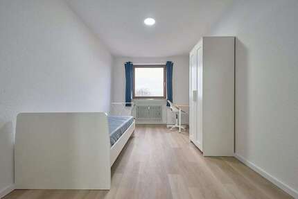 WG-Zimmer in Düsseldorf 609,00 € 9 m²