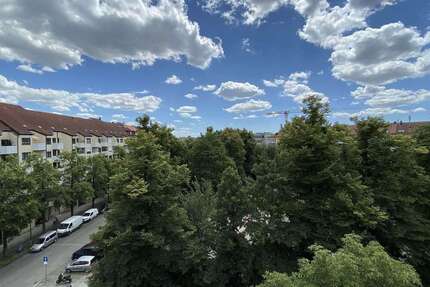 WG-Zimmer in München 728,00 € 14 m²