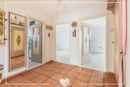 2,5-ZIMMER IN PRITTRICHING MIT GESTALTUNGSPOTENTIAL