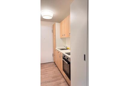 Modernes, voll möbliertes Studentenapartment mit Terrasse - Essen Stadtkern