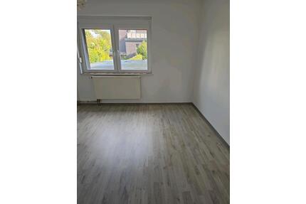 2 Zimmer Erdgeschosswohnung - 480,00&nbsp;EUR Kaltmiete, ca.&nbsp; 50,00&nbsp;m&sup2; in Meinerzhagen (PLZ: 58540)