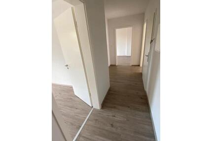 3-Zimmer-Wohnung - 800,00&nbsp;EUR Kaltmiete, ca.&nbsp; 82,00&nbsp;m&sup2; in Alsdorf (PLZ: 52477)