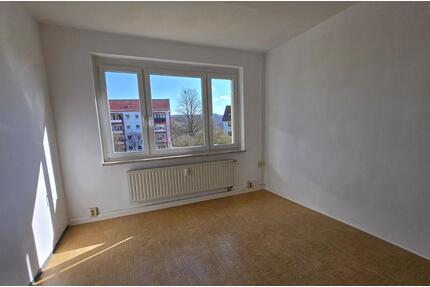 1-Zimmer Wohnung - 195,00&nbsp;EUR Kaltmiete, ca.&nbsp; 35,35&nbsp;m&sup2; in Dornburg-Camburg (PLZ: 07774)