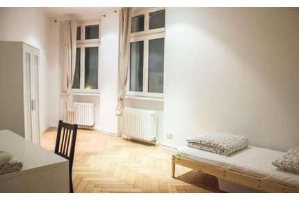 WG-Zimmer in Berlin 565,00 € 15 m²