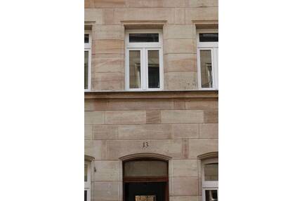 2-Zimmer Wohnung im sanierten MFH in Fürther Innenstadtlage