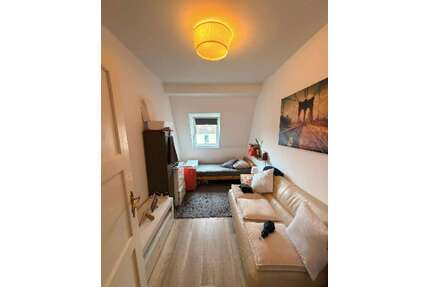 WG-Zimmer in Nürnberg 450,00 € 10 m²