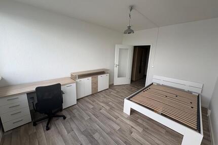 Möblierte & sanierte 1- Zimmer Wohnung im Erdgeschoss - 0107 - Woldegker Straße 30 - Neubrandenburg