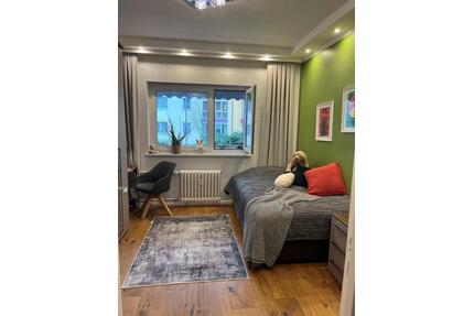 Ein Zimmer für Mitbewohnerin Mitbewohner - Berlin Tempelhof-Schöneberg