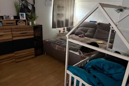3 Zimmer Wohnung - 900,00&nbsp;EUR Kaltmiete, ca.&nbsp; 80,00&nbsp;m&sup2; in Stetten am kalten Markt (PLZ: 72510)