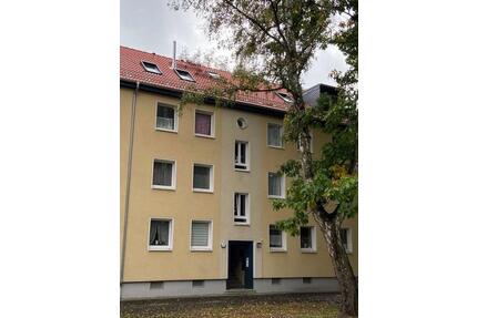 Hier fühlt man sich wohl! 3 Zimmerwohnung mit Balkon! - Nürnberg Falkenheim