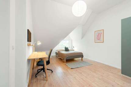 WG-Zimmer in Berlin 979,00 € 16 m²