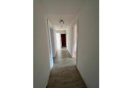 Helle Wohnung 85 m², exklusive Badezimmer super geschnitten - Hagen Hagen-Mitte