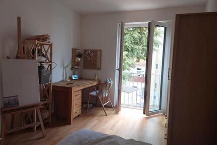 2 Zimmer Wohnung mit Balkon | Einbauküche - Leipzig Nordwest