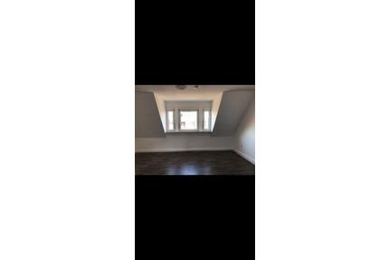 Dreizimmer Wohnung mitten am Ostendplatz - Stuttgart Stuttgart-Ost