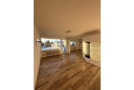 2,5 Zimmer Wohnung mit Balkon & Garten - Friedrichshafen