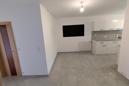 GROßE MODERNE 2 ZIMMER WOHNUNG in toller Lage von VS-Schwenningen - Villingen-Schwenningen
