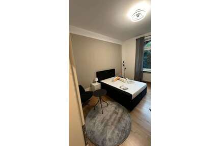 WG-Zimmer in Frankfurt am Main 715,00 € 17 m²
