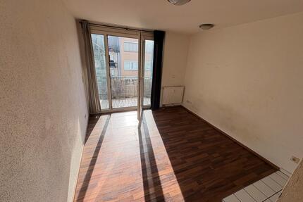 Zentrale ruhige 1-Zimmer Wohnung in Ludwigshafen am Rhein (Mitte)