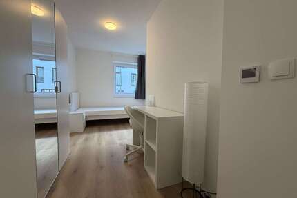 WG-Zimmer in München 730,00 € 12 m²
