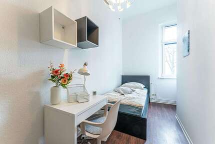 WG-Zimmer in Berlin 670,00 € 10 m²