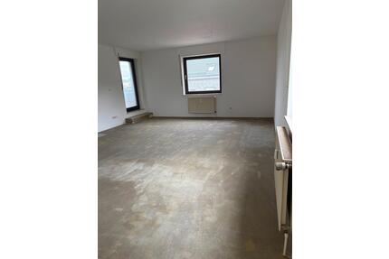 Helle 2-Zimmer Wohnung im 2. OG mit Loggia - Wuppertal Gemarkung Elberfeld