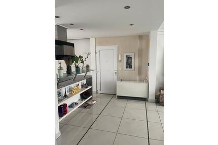 3 Zimmer Wohnung in Neuss Euskirchener str 92