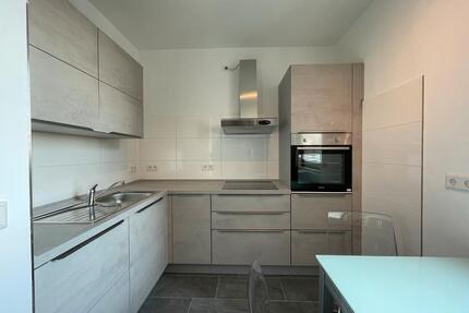 Modernes Zimmer in 4er-WG (ab 01.06) - Münster Mitte-Süd