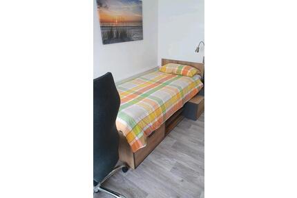 2 Zimmer in Wohngemeinschaft in Adendorf zu vermieten pro Person