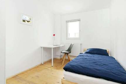 WG-Zimmer in Berlin 590,00 € 10 m²