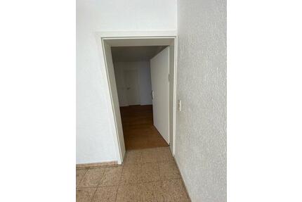 Schöne 4 Zimmer Wohnung mit Einbauküche & 2 Stellplätzen - Bexbach