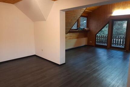 gemütliche 3,5 Zimmer Dachgeschosswohnung Braunfels-Philippstein