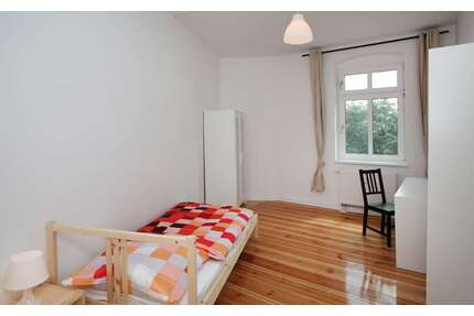 WG-Zimmer in Berlin 555,00 € 11 m²