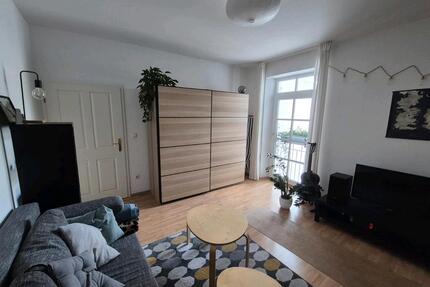 Großzügig geschnittene 2 Zimmer Wohnung in der Innstadt! - Passau Mühltal