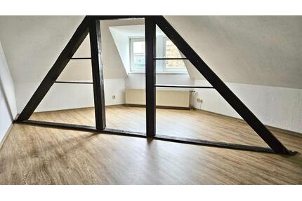 Modernisierte 3-Raum-Dachgeschosswohnung in der Krämpfervorstadt - Erfurt Johannesvorstadt