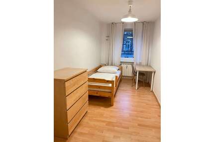 WG-Zimmer in Berlin 630,00 € 10 m²