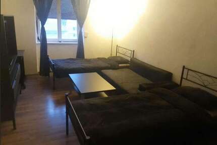WG-Zimmer in Nürnberg 350,00 € 15 m²