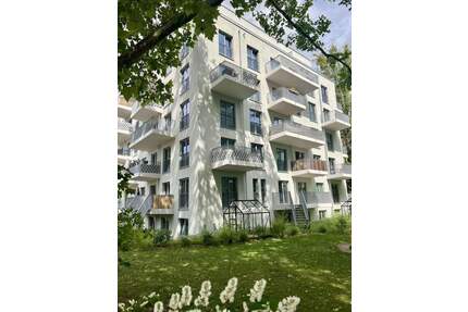 4 Zimmer mit großer Terrasse - 1.860,00&nbsp;EUR Kaltmiete, ca.&nbsp; 95,50&nbsp;m&sup2;&nbsp;Wohnfl&auml;che in Berlin (PLZ: 13587) Spandau