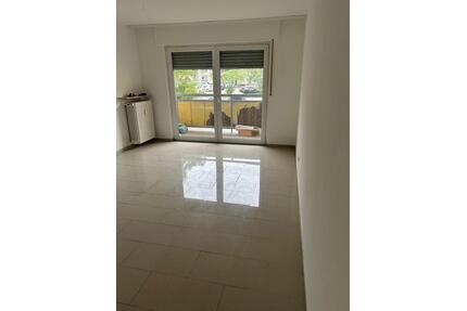 2 Zimmer Wohnung zu Vermieten - 1.200,00&nbsp;EUR Kaltmiete, in Rüsselsheim am Main (PLZ: 65428)