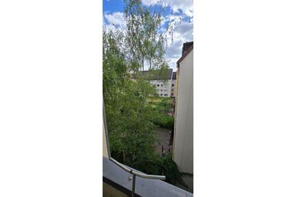 WG Zimmer in schöner 3er WG mit Balkon in Linden - Hannover Linden-Limmer