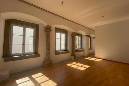 Exclusive 2 Raumwohnung im ruhigen Hinterhaus ab sofort zu vermieten - Erfurt