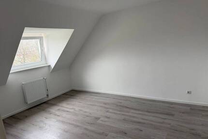 Gemütliche 2-Zimmer Wohnung - 430,00&nbsp;EUR Kaltmiete, ca.&nbsp; 47,00&nbsp;m&sup2;&nbsp;Wohnfl&auml;che in Gelsenkirchen (PLZ: 45881) Schalke