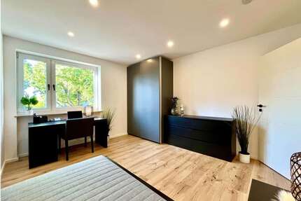 WG-Zimmer in München 900,00 € 15 m²