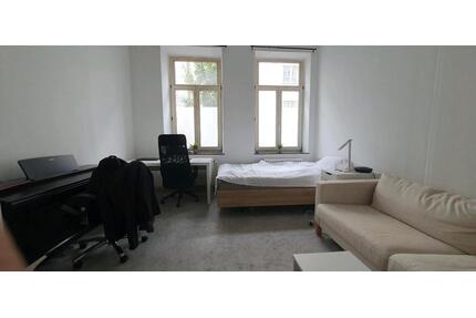 Zimmer für Studenten - 490,00&nbsp;EUR Kaltmiete, ca.&nbsp; 19,00&nbsp;m&sup2; in Aachen (PLZ: 52062) Aachen-Mitte