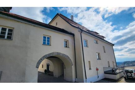 2 Zimmer Wohnung in Denkmalschutzobjekt - Fürstenstein