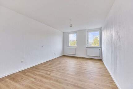 Bezugsfrei: 2-Zi.-Whg. mit sep. Küche und Fensterbad - WG - tauglich - Mannheim Schwetzingerstadt