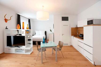 Charmantes 1,5-Zimmer Apartment in Düsseldorf-Altstadt, Weißenburgstraße – ideal für Singles, haustierfreundlich