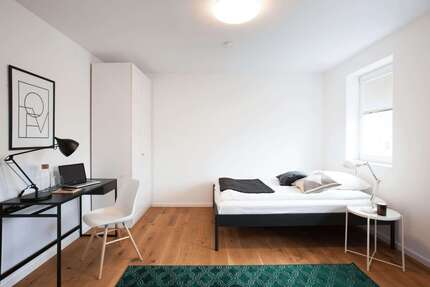 WG-Zimmer in Berlin 760,00 € 17 m²