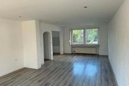 Dahlhausen: 3,5 Zimmer EG Wohnung mit großer Terrasse + Garage - Bochum Bochum-Südwest