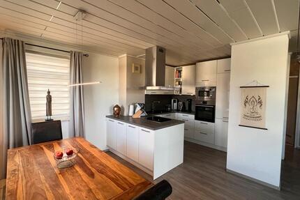 3 Zimmer Wohnung in Weiterstadt Zentrum inkl. Küche & Stellplatz - Darmstadt Darmstadt-West