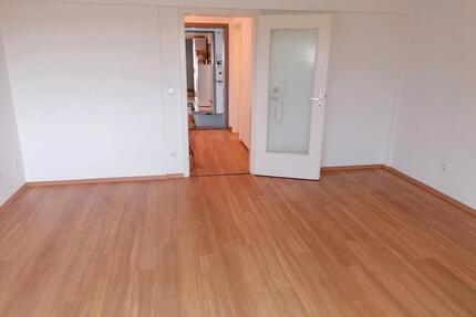 1 Zimmer Apartment - 600,00&nbsp;EUR Kaltmiete, ca.&nbsp; 32,00&nbsp;m&sup2; in Ingolstadt (PLZ: 85049)